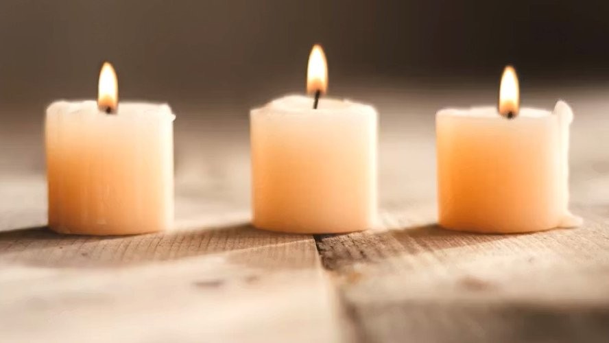 cabinet-soins-energetiques-echallens-ambiance-bougies.jpg